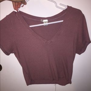 pink cropped top v-neck